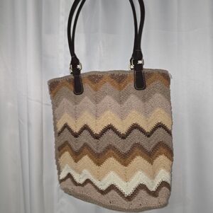 Chevron Patterned Tan and Brown Tote Bag Shoulder Bag